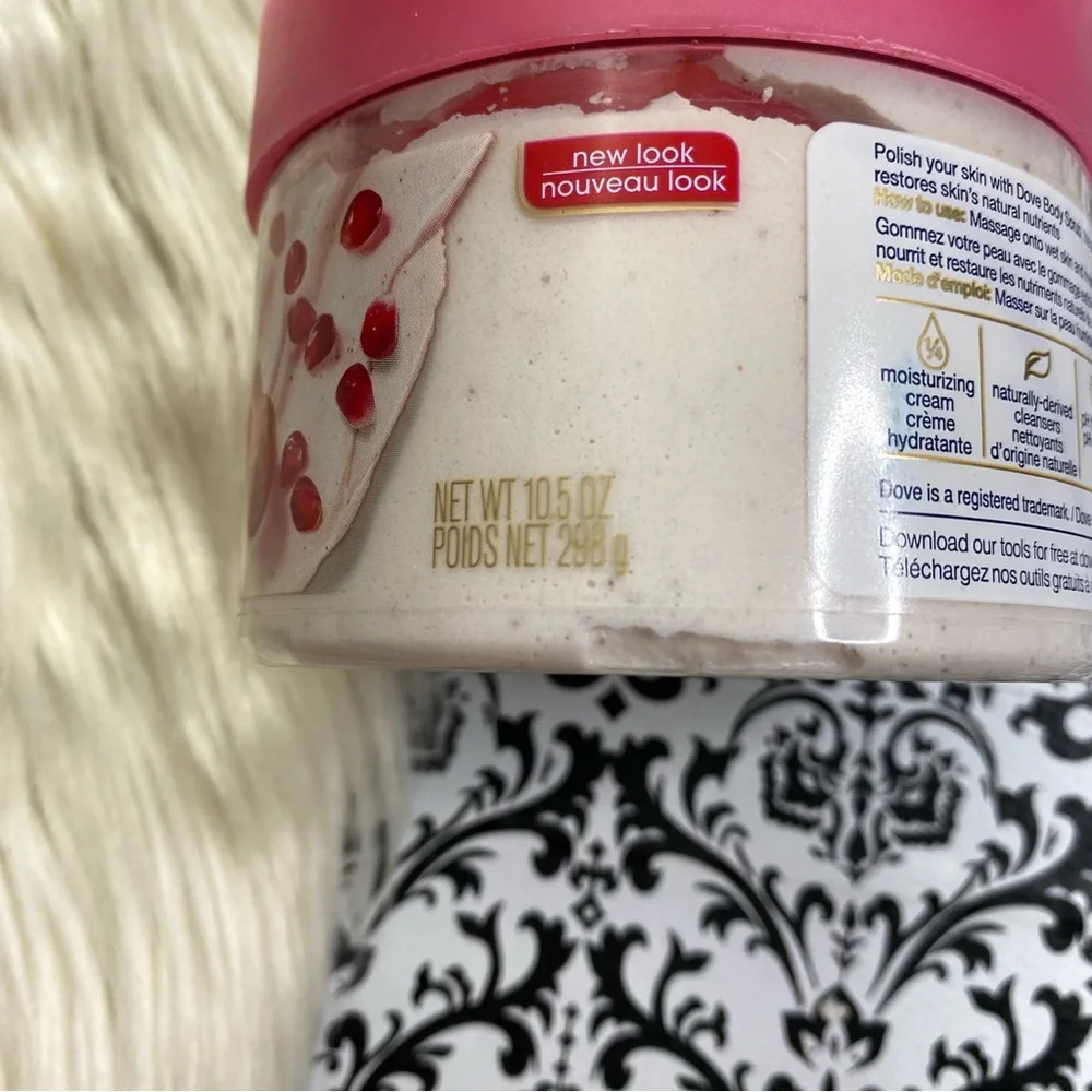 NWT Dove : 10.5 oz pomegranate seeds & shea butter fully body exfoliating  scrub